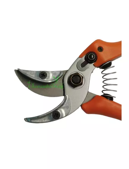 Секатор 16.107 LOWE